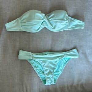 Victoria’s Secret push-up bathing suit / 34A top and Small bottoms